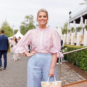 Die Oma von Curvy-Model Angelina Kirsch fand sie zu dick