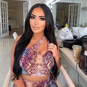Doch Nasen-OP? "Jersey Shore"-Angelina kassiert Beauty-Hate