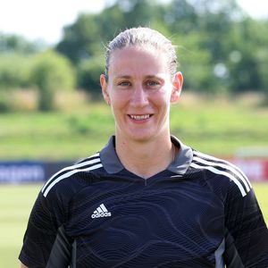 DFB-Torhüterin Ann-Katrin Berger erneut an Krebs erkrankt!
