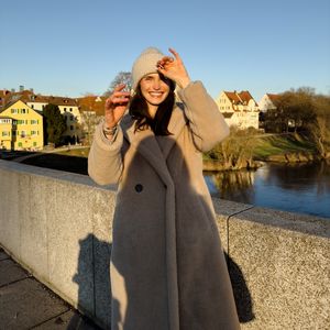 Umzug nach Regensburg: Anna Adamyan schwelgt in Erinnerung