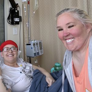 Mama June nimmt die Urne ihrer Tochter Anna überall mit hin