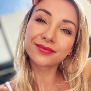 Anna-Carina Woitschack stellte Haterin am Telefon zur Rede