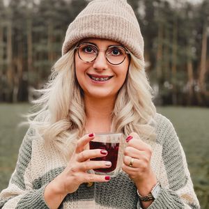 "Lust auf Veränderung": Anna Heiser trägt eine neue Frisur