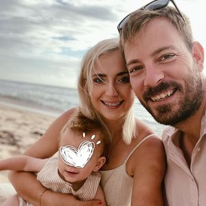 Glücklich mit Gerald: Hat Anna Heiser ein Liebesgeheimnis?