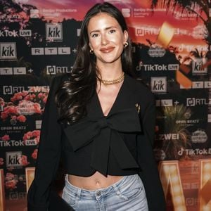 Anna Lisson nimmt ihren Sommerhaus-Patzer heute mit Humor