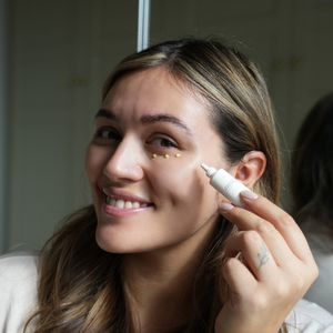 Das ist Anna Maria Damms Beauty-Routine als Zweifach-Mama!