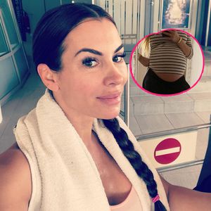 "Bauch hängt raus": Anna-Maria kämpft mit ihrer Umstandsmode