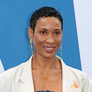 Annabelle Mandeng trainiert hart für "TV Total Turmspringen"