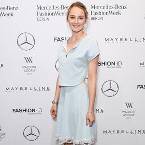 TV-Star Anne-Catrin Märzke: Darum hat sie die Haare ab!