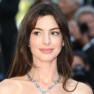 Anne Hathaway gibt zu: Früher zitterte sie auf Red Carpets