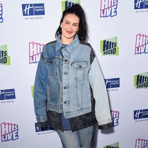 Babynews offiziell: Anne-Marie mit Kinderwagen gesichtet!