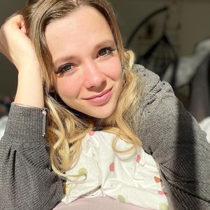 Kreislauf versagt: Schwangere Anne Wünsche kämpft mit Hitze!
