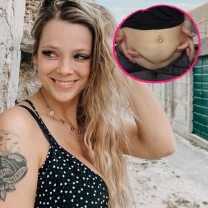 "Schwabbel": Anne Wünsche zeigt authentisch After-Baby-Body