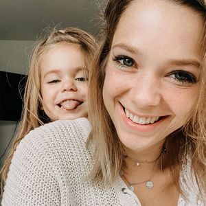 Juna ist vier: Mama Anne Wünsche gratuliert ihr süß im Netz!