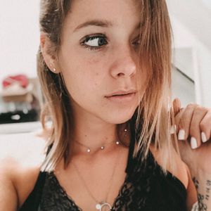Zukunftsangst? Anne Wünsche nahm sich Social-Media-Auszeit
