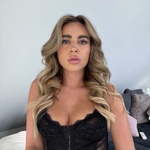 Annelie Henze, Influencerin