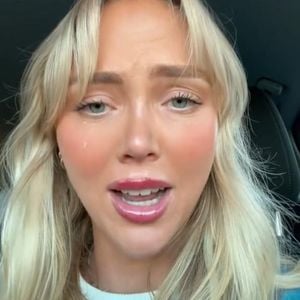 Erotikstar Annie Knight entkommt Machetenangriff in den USA