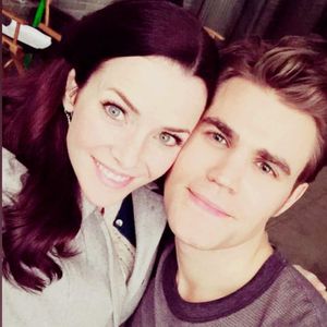 Paul Wesley gedenkt "Vampire Diaries"-Mama Annie Werschings