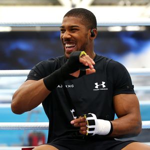 Neujahrvorsatz: Anthony Joshua will gegen Tyson Fury kämpfen
