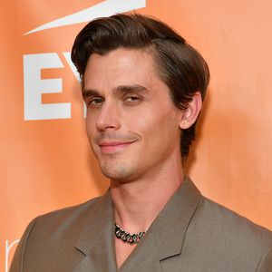 "Queer Eye"-Spaß: Antoni Porowski hat sich eingepinkelt!