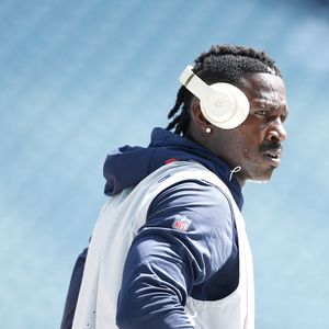 Nach Vergewaltigungs-Vorwürfen: Manager feuert Antonio Brown