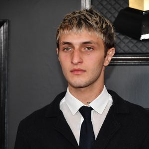 Nach irritierenden Zeilen: Anwar Hadid rudert jetzt zurück!