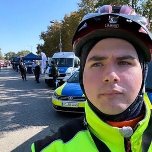 Anzeigenhauptmeister Niclas zeigte Mitschüler und Lehrer an