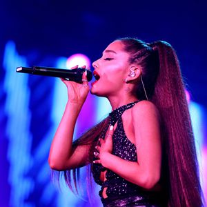 Ein GRANDE Latte, bitte? Ariana hat eigenen Starbucks-Drink!