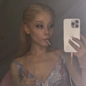 Ariana Grande in Tränen: Abschied von Glinda berührt Fans