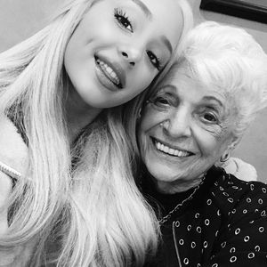 Ariana Grande trauert um ihre geliebte Großmutter Nonna (99)