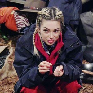 Skurrile Bandwurm-These über Ariel macht im Camp die Runde