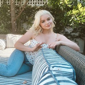 Plötzlich blondes Haar: Ariel Winter war wieder beim Friseur