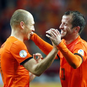 Robben hört auf! Rührende Worte von Rafael van der Vaart