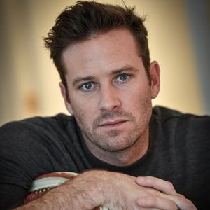 Missbrauchsopfer bezeichnet Armie Hammer als "manipulativ"