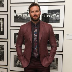 Bald vor Gericht? Vorwürfe gegen Armie Hammer werden geprüft