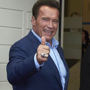 "Nicht großartig": Arnold Schwarzenegger nach OP schwach