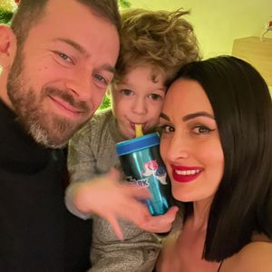 Artem Chigvintsev und Nikki bekommen gemeinsames Sorgerecht