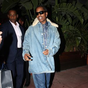 A$AP Rocky ehrt Rihanna und gemeinsame Kids mit Luxus-Tasche