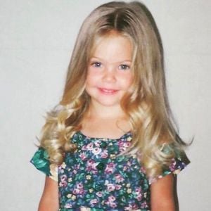 Welcher Star versteckt sich hinter diesen süßen Kinderfotos?
