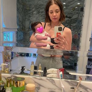 Ein Jahr alt: Ashley Bensons Tochter Aspen hat Geburtstag