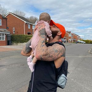 Rührende Zeilen: Ashley Cain gedenkt seiner toten Tochter