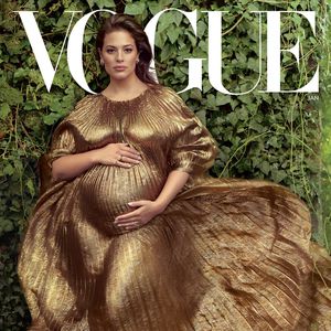 Mit XXL-Babykugel: Ashley Graham auf dem US-Vogue-Cover!