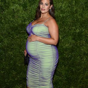 Litt schwangere Ashley Graham an pränatalen Depressionen?