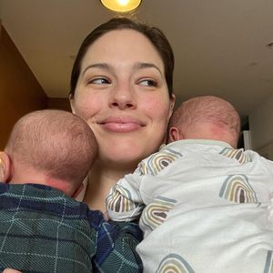 Zwillingsmama: Ashley Graham erklärt ihre Social-Media-Pause