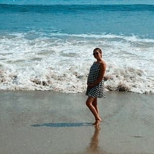 Mit politischer Message: Ashley Tisdale teilt Babybauch-Pic