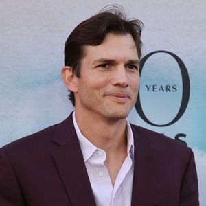 Ashton Kutcher bringt Sohnemann Dimitri zu WWE-Kampf mit