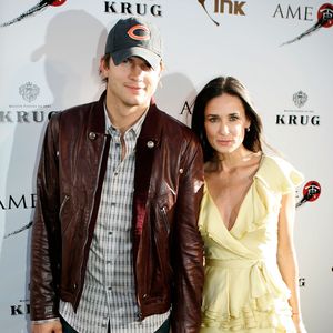 Ashton Kutcher demütigte Demi Moore mit peinlichen Fotos