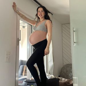 Aurora Ramazzotti zeigt, wie ihr Bäuchlein gewachsen ist!