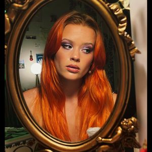 Reese Witherspoons Tochter Ava hat jetzt knallorange Haare