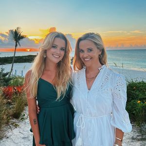 Wie Zwillinge: Reese Witherspoon teilt Foto mit Tochter Ava